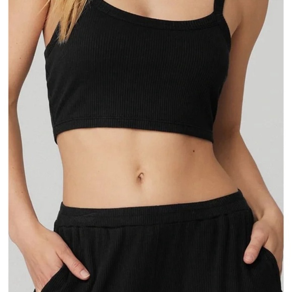 Alo Yoga Whisper Tank